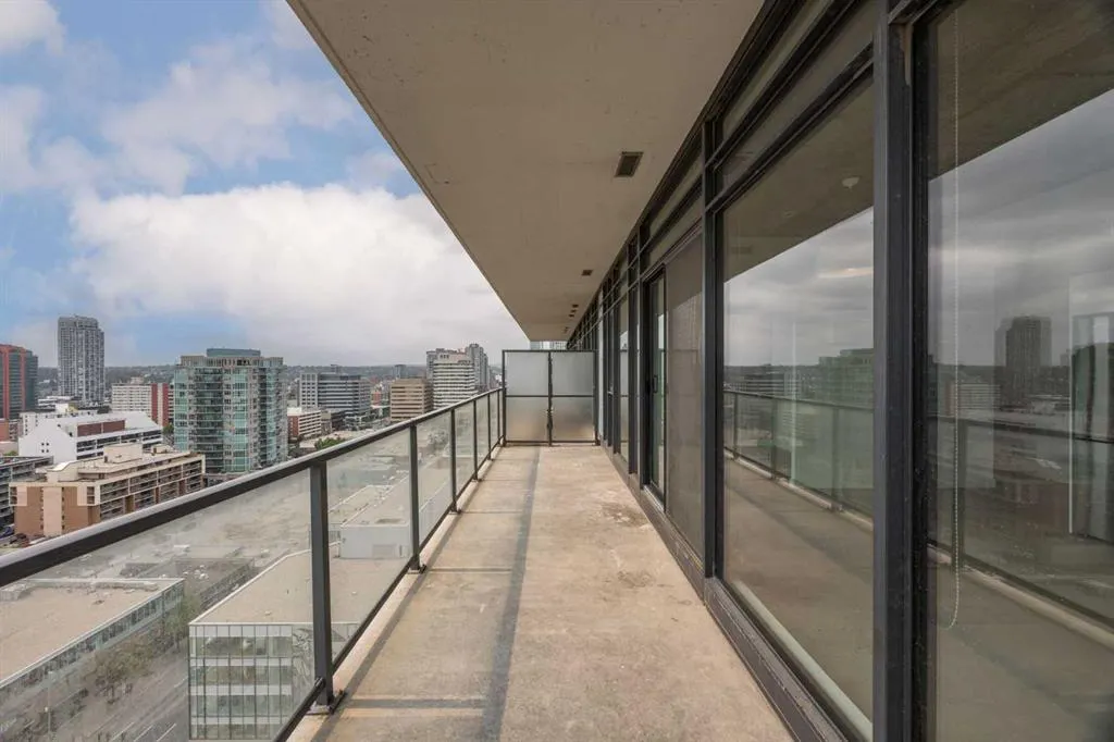1010 6 Street SW #1608