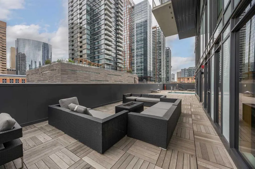 1010 6 Street SW #1608