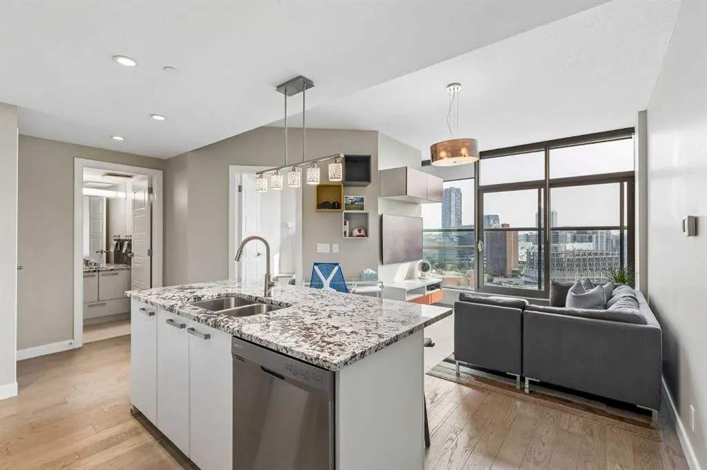 225 11 Avenue SE #1404