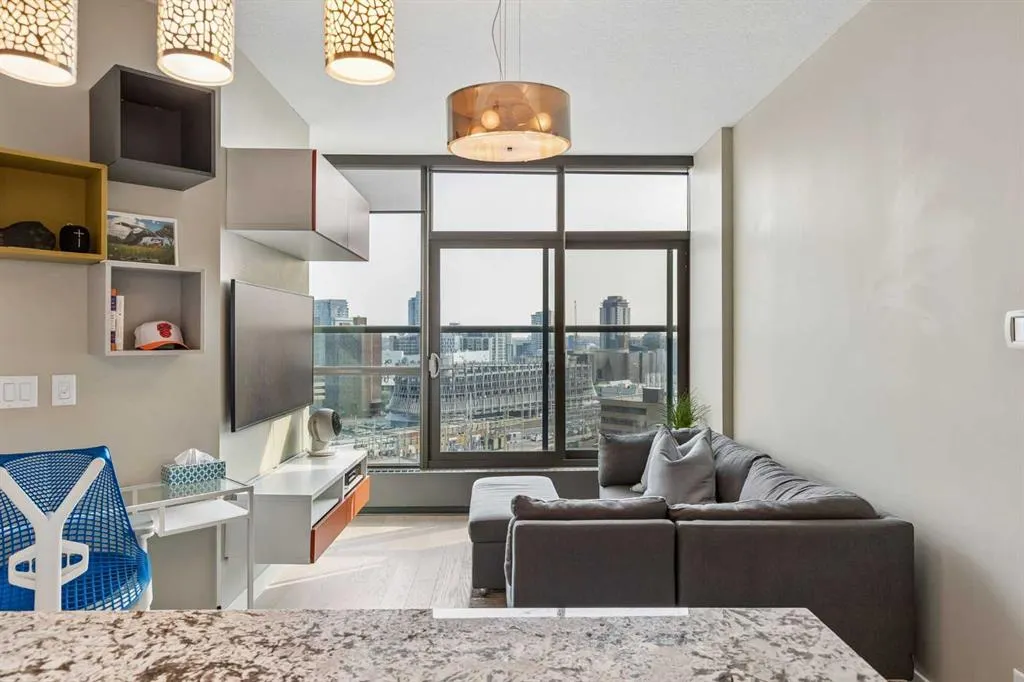 225 11 Avenue SE #1404