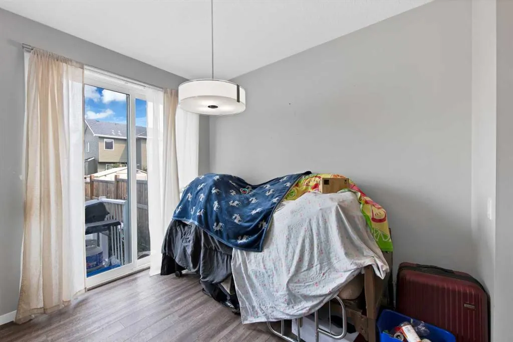 256 Auburn Glen Close SE