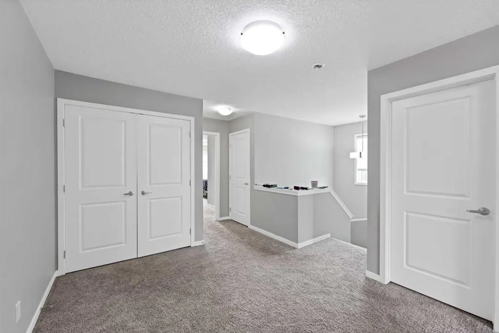 256 Auburn Glen Close SE