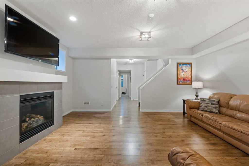 257 Auburn Meadows Way SE