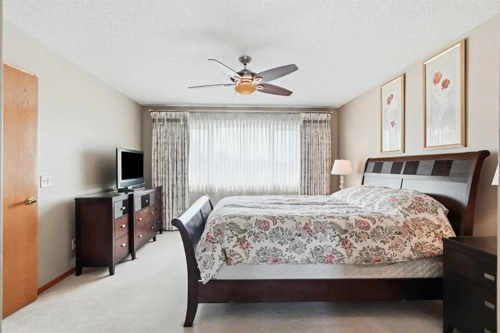 122 Douglas Woods Hill SE