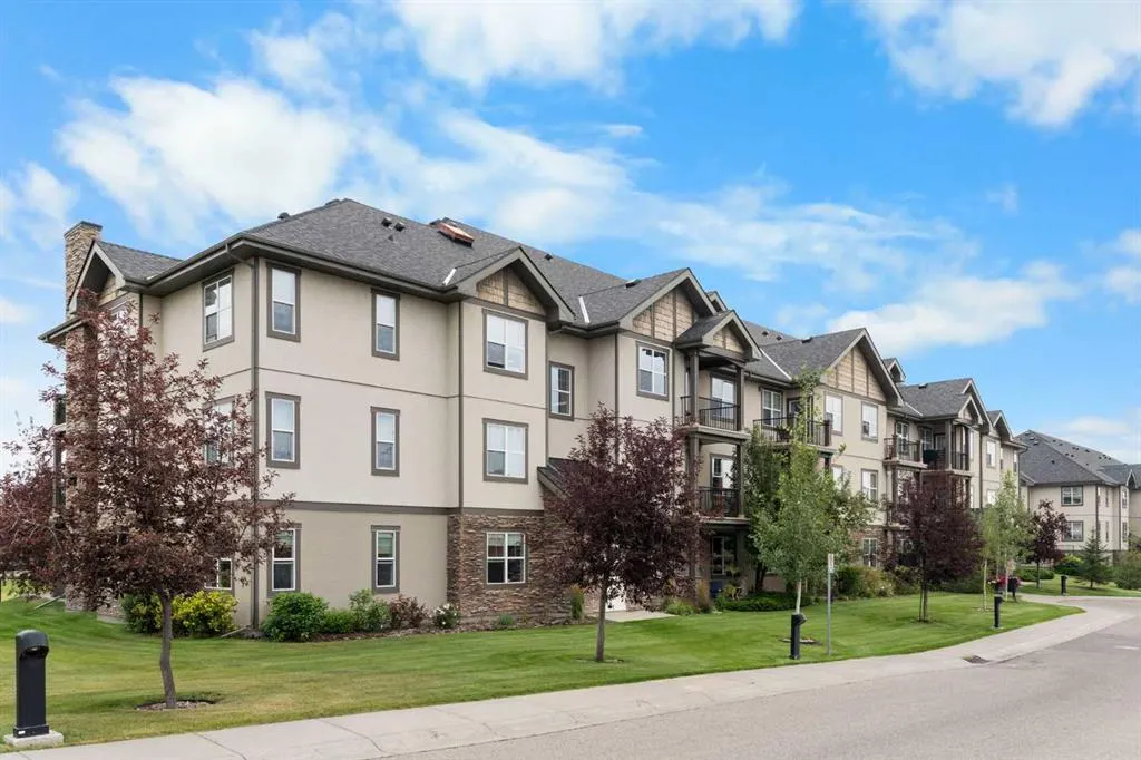 25 Prestwick Drive SE #310