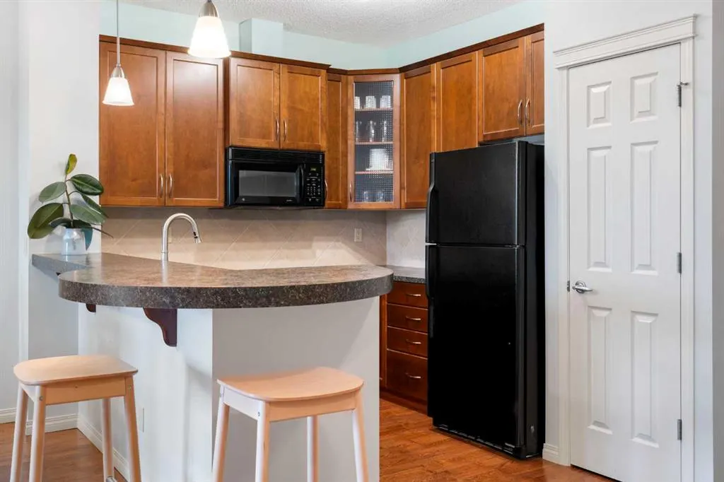 25 Prestwick Drive SE #310