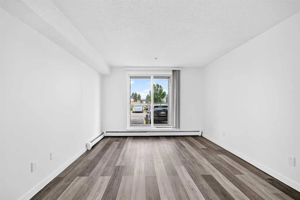 1717 60 Street SE #109
