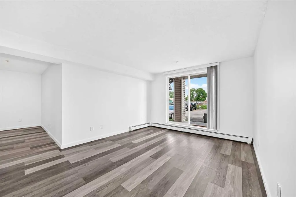 1717 60 Street SE #109