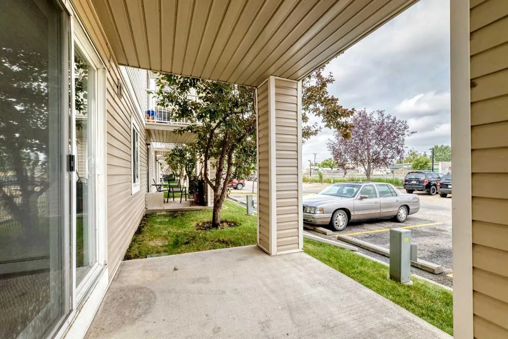 1717 60 Street SE #109