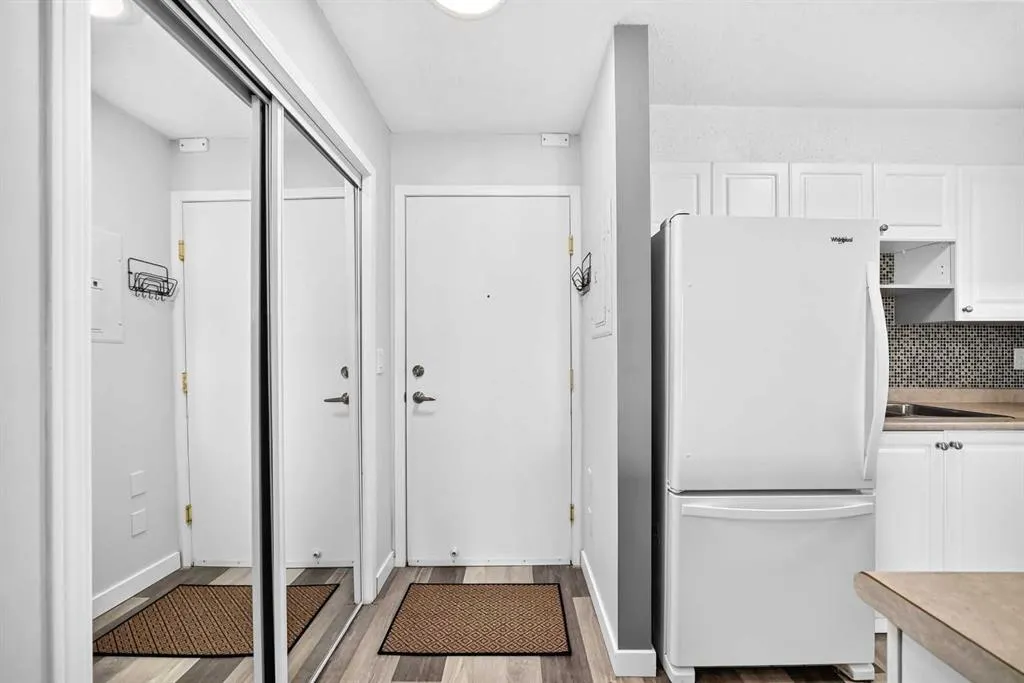 1717 60 Street SE #109