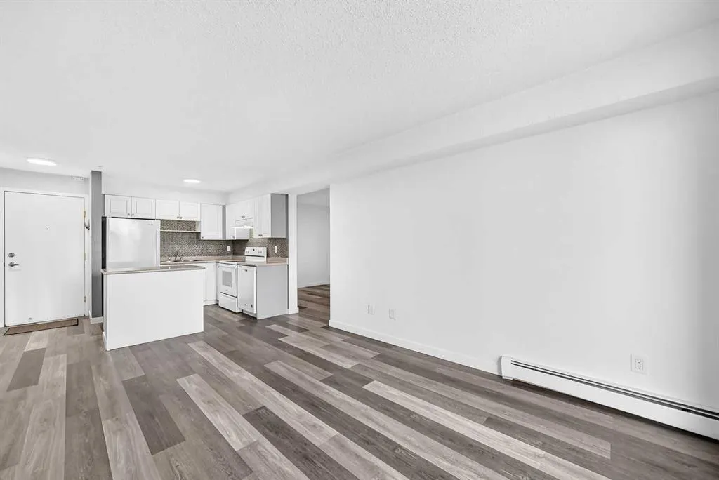1717 60 Street SE #109
