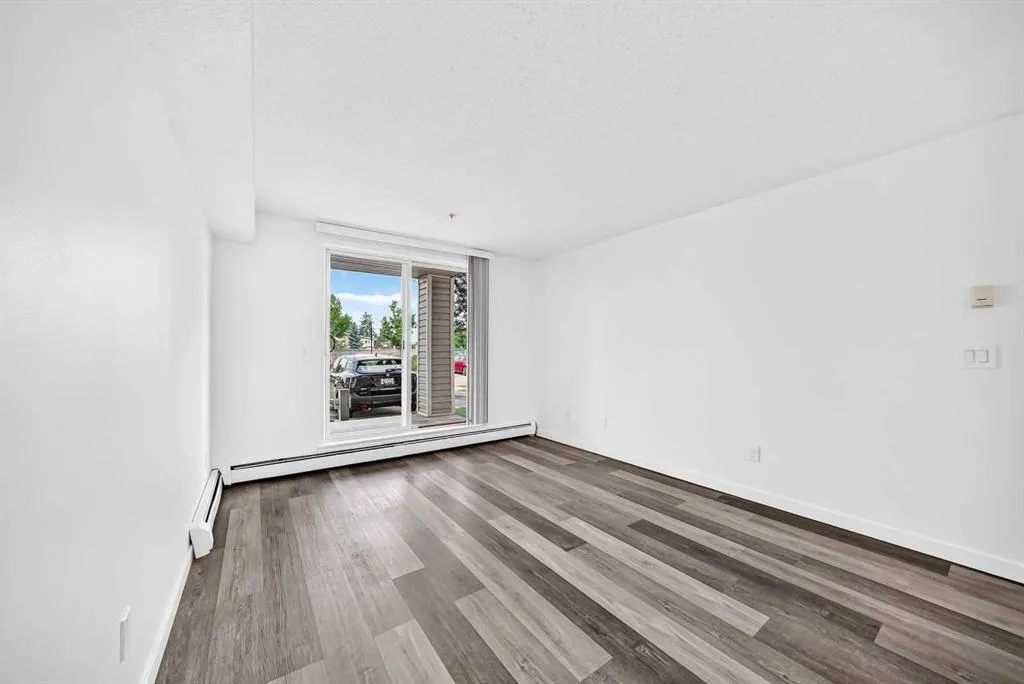 1717 60 Street SE #109