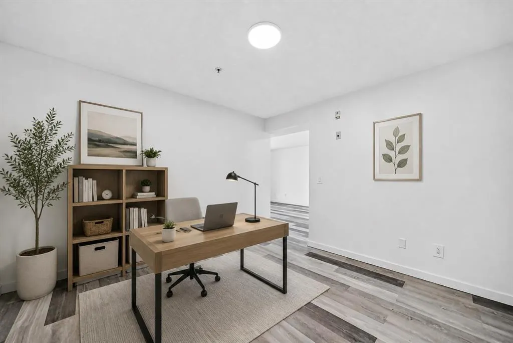 1717 60 Street SE #109