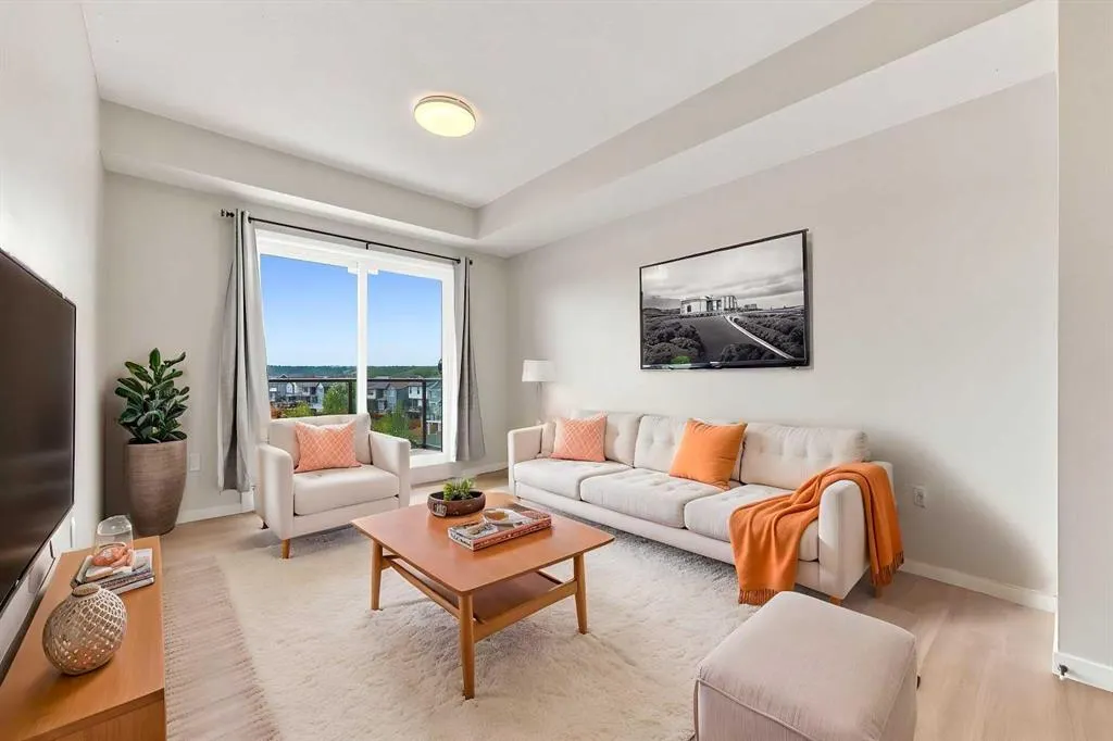 42 Cranbrook Gardens SE #1307