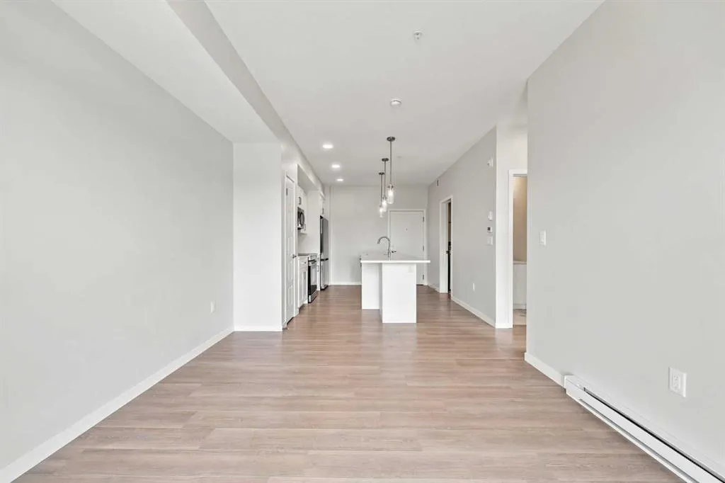 42 Cranbrook Gardens SE #1307
