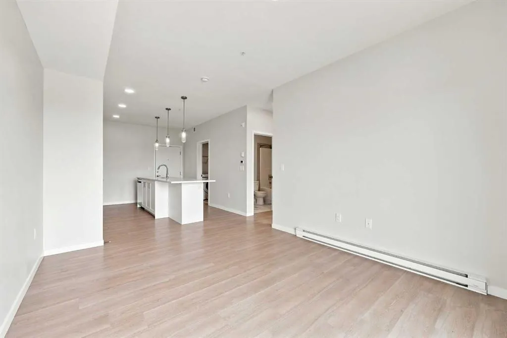 42 Cranbrook Gardens SE #1307