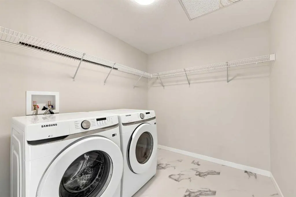 42 Cranbrook Gardens SE #1307
