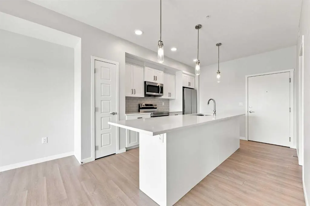42 Cranbrook Gardens SE #1307