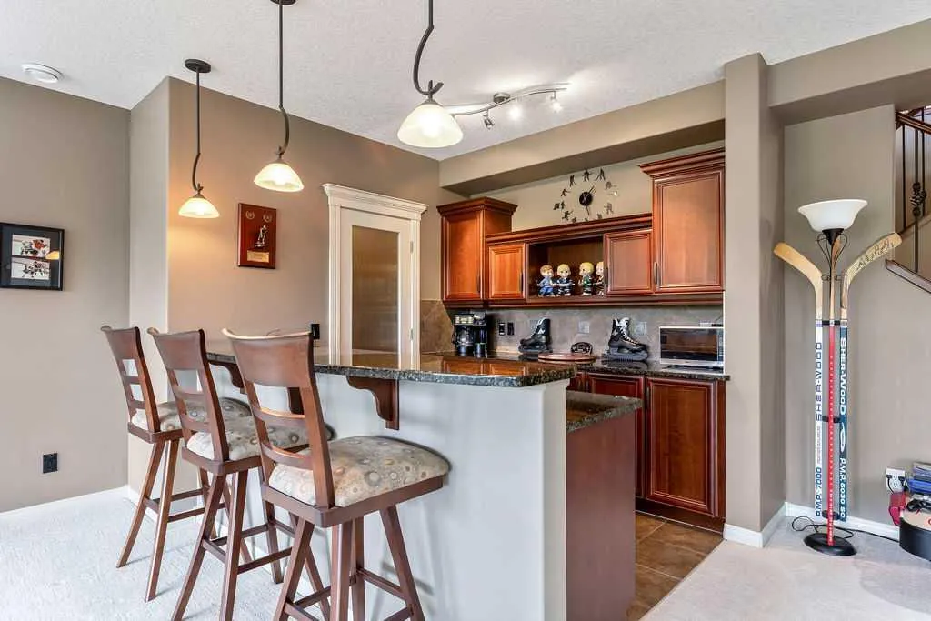 22 Tuscany Estates Crescent NW