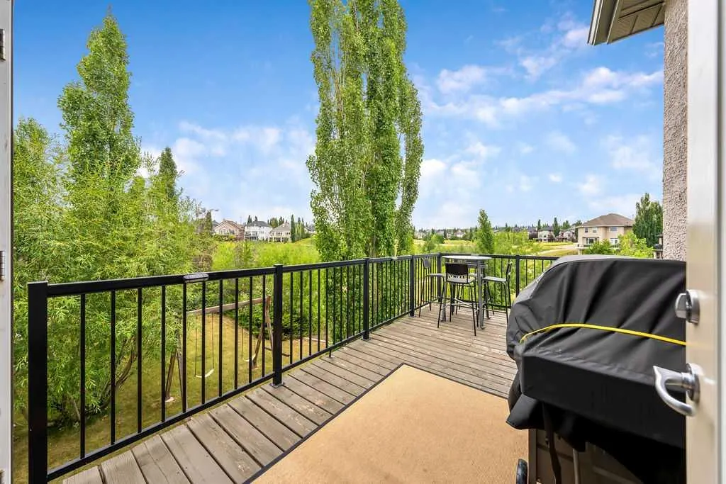22 Tuscany Estates Crescent NW
