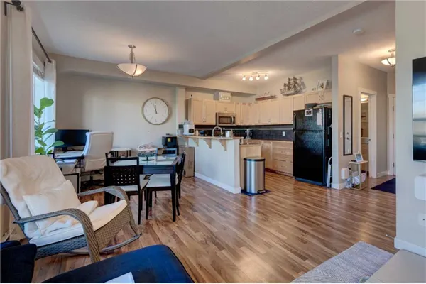 211 Aspen Stone Boulevard SW