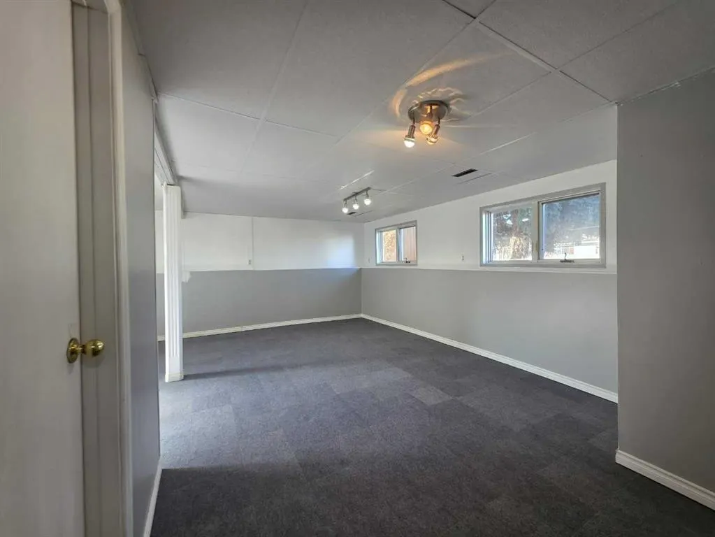 3 Lawley Avenue