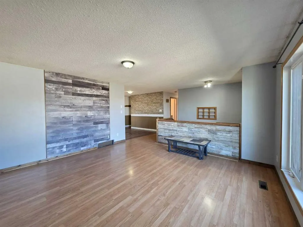 3 Lawley Avenue