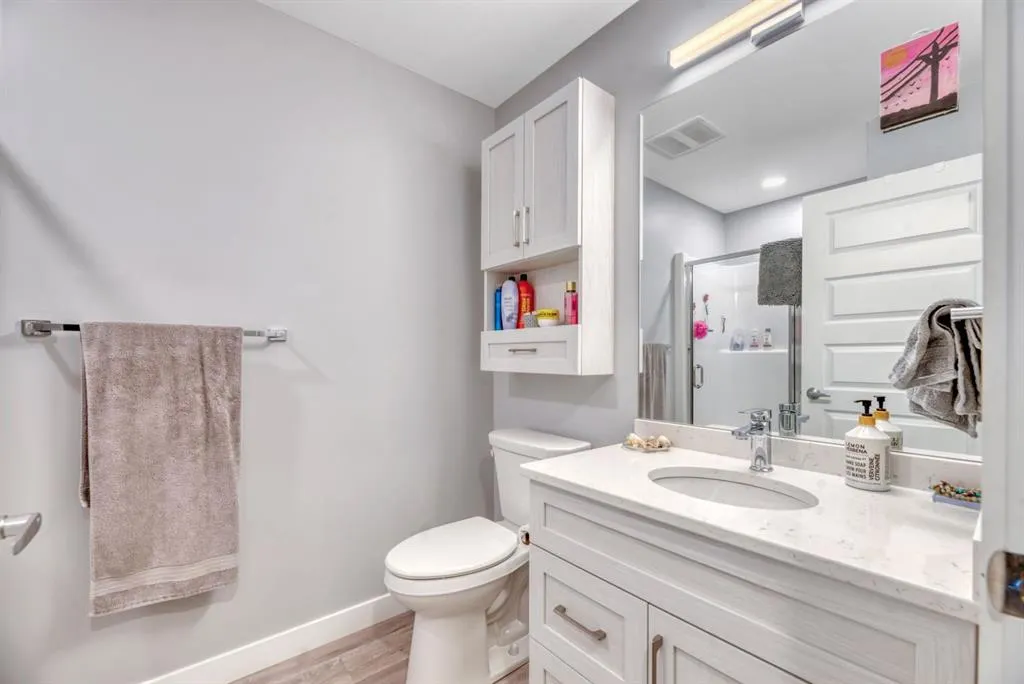 404 1 Avenue SE #407