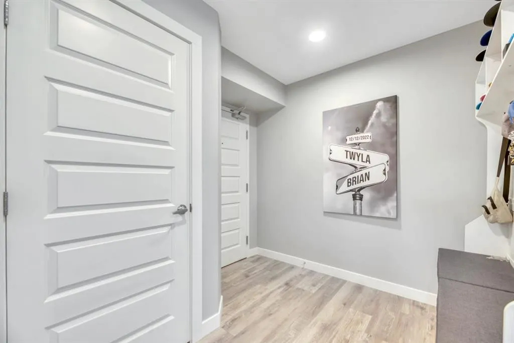 404 1 Avenue SE #407