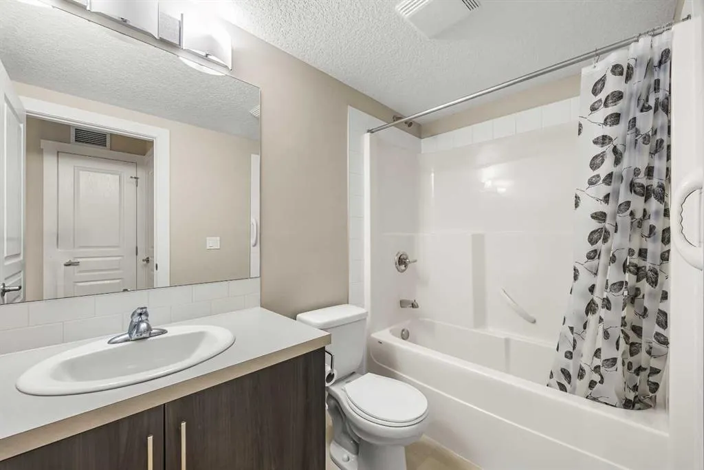 2300 Evanston Square NW #212