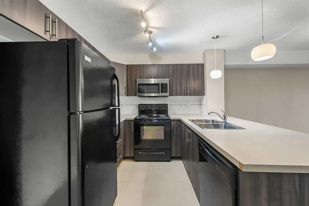2300 Evanston Square NW #212