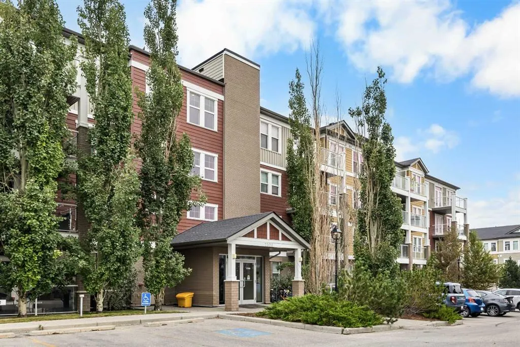 2300 Evanston Square NW #212