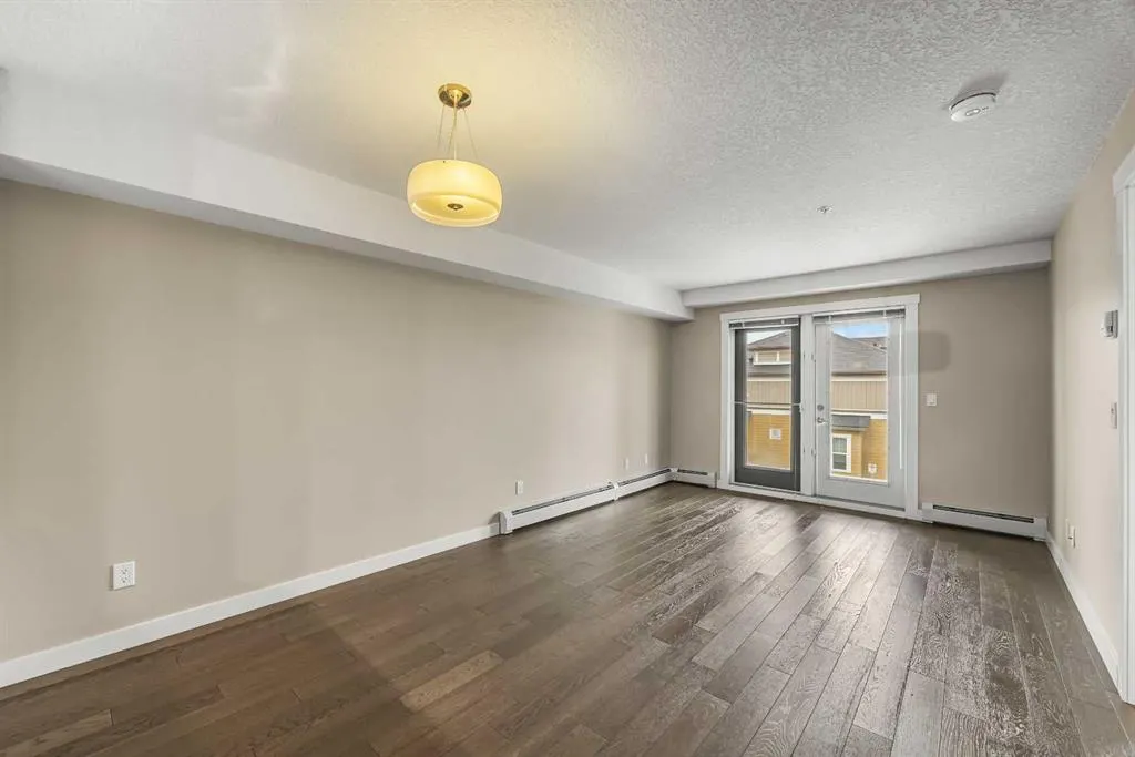 2300 Evanston Square NW #212
