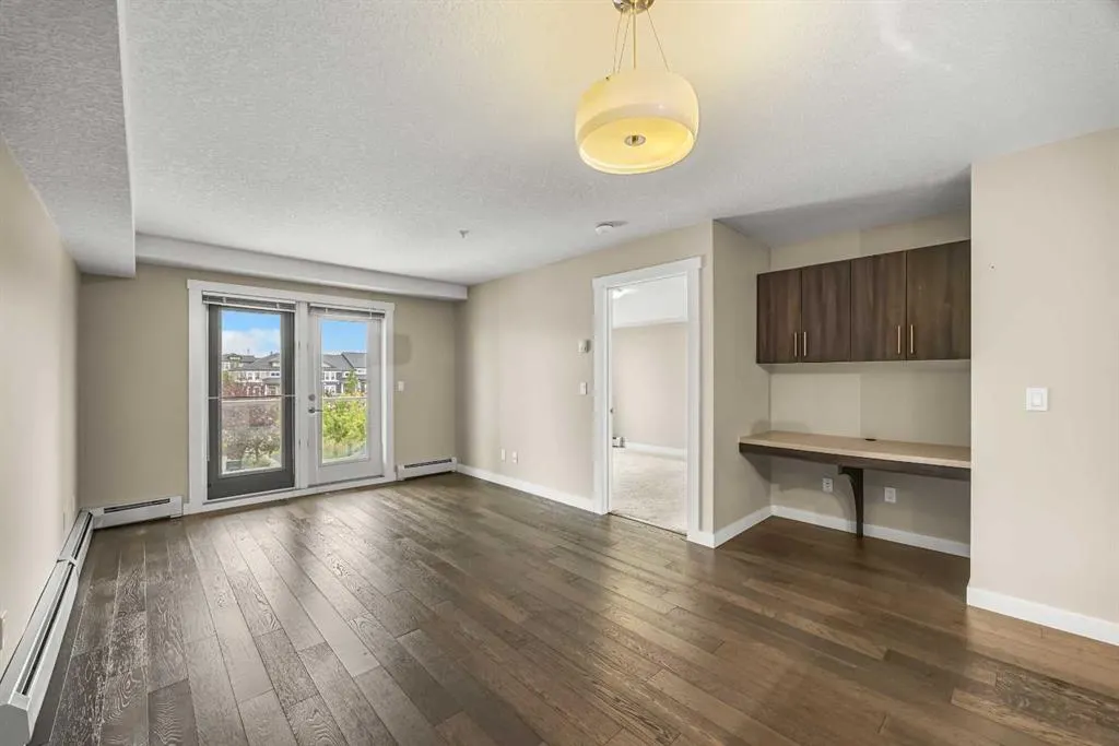 2300 Evanston Square NW #212