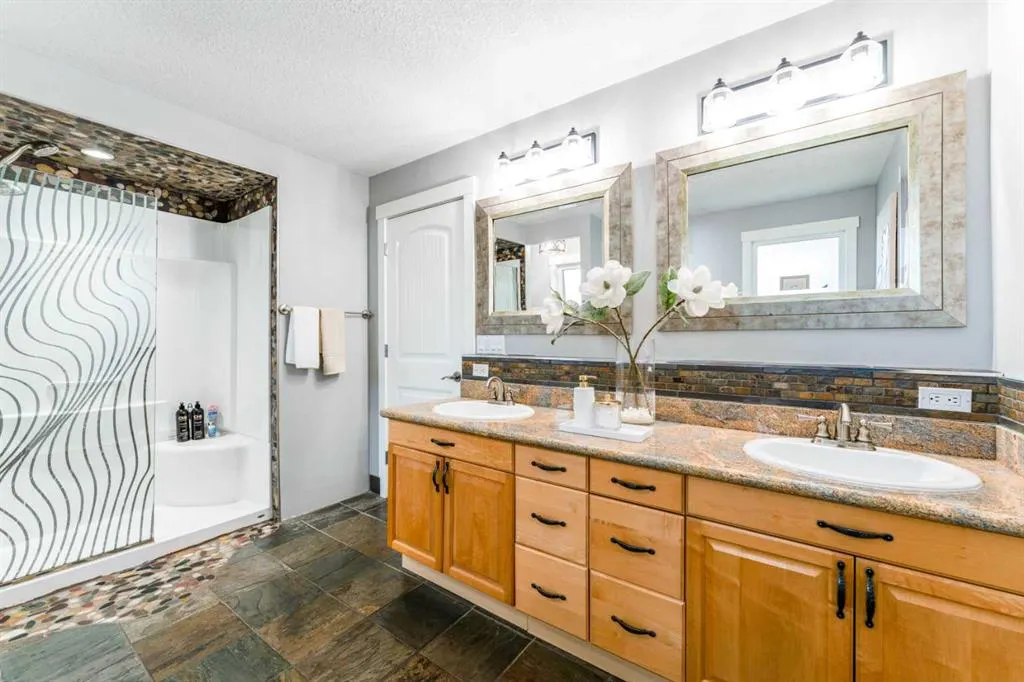 235084 Range Road 275A