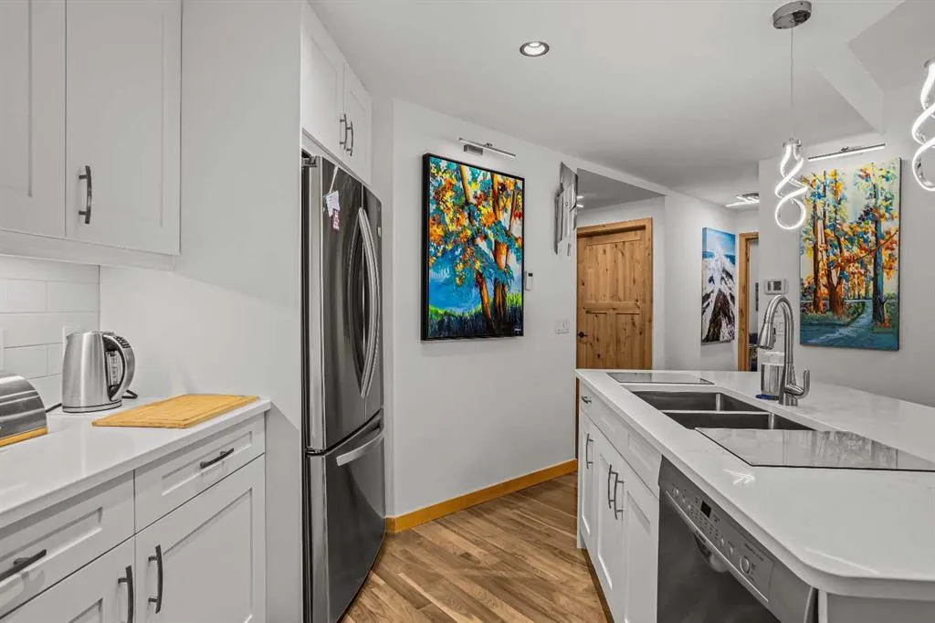 600 Spring Creek Drive #205