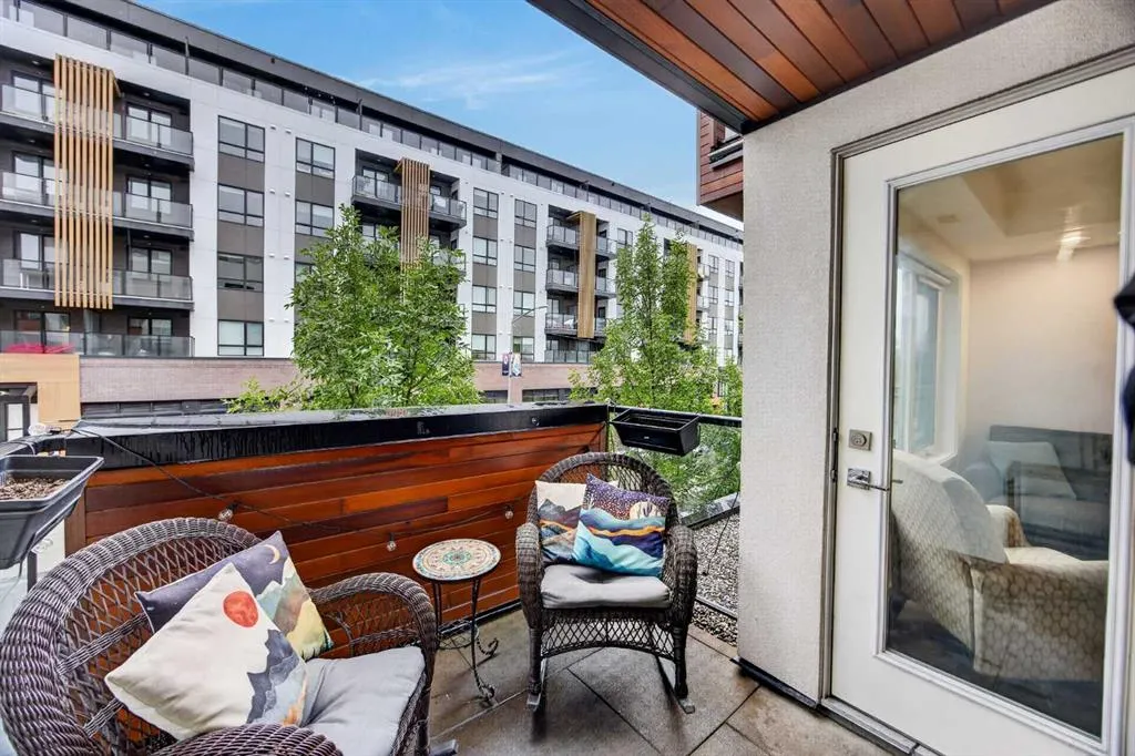 3450 19 Street SW #207