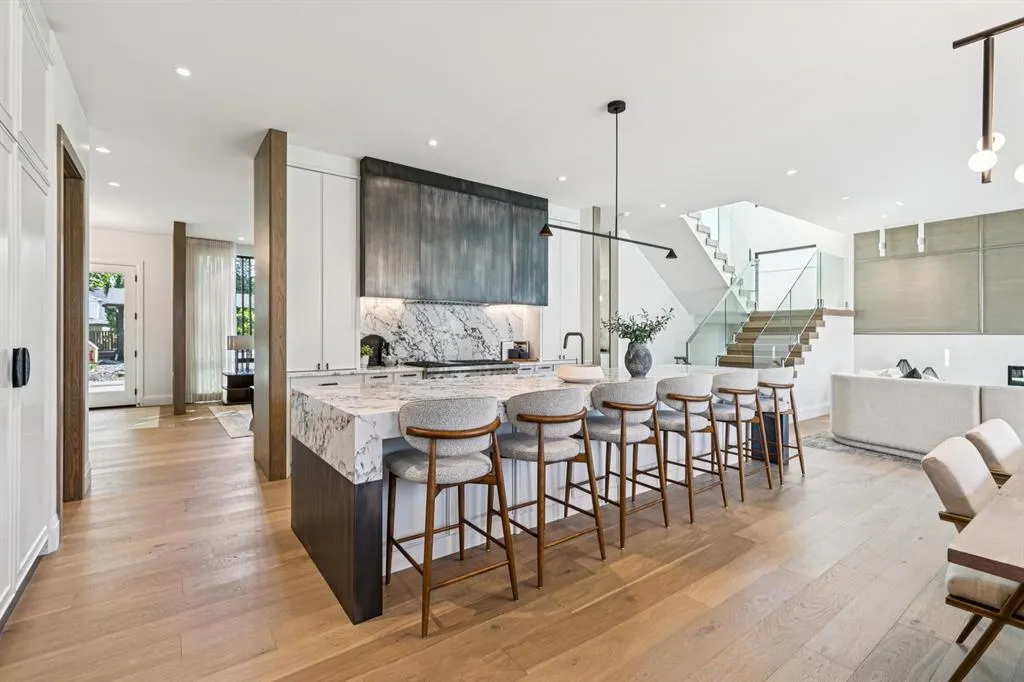 14 Lissington Drive SW