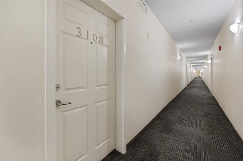 99 Copperstone Park SE #3108