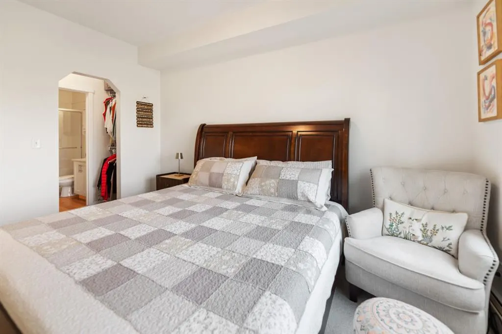 99 Copperstone Park SE #3108