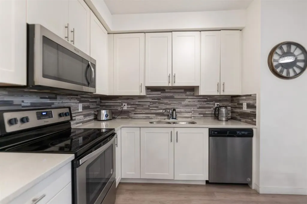 99 Copperstone Park SE #3108