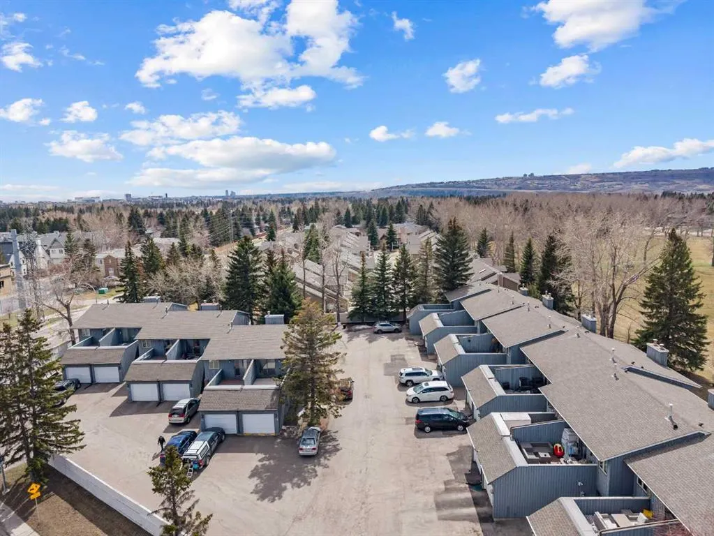 803 Varsity Estates Drive NW #13