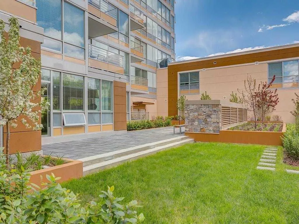 626 14 Avenue SW #1009
