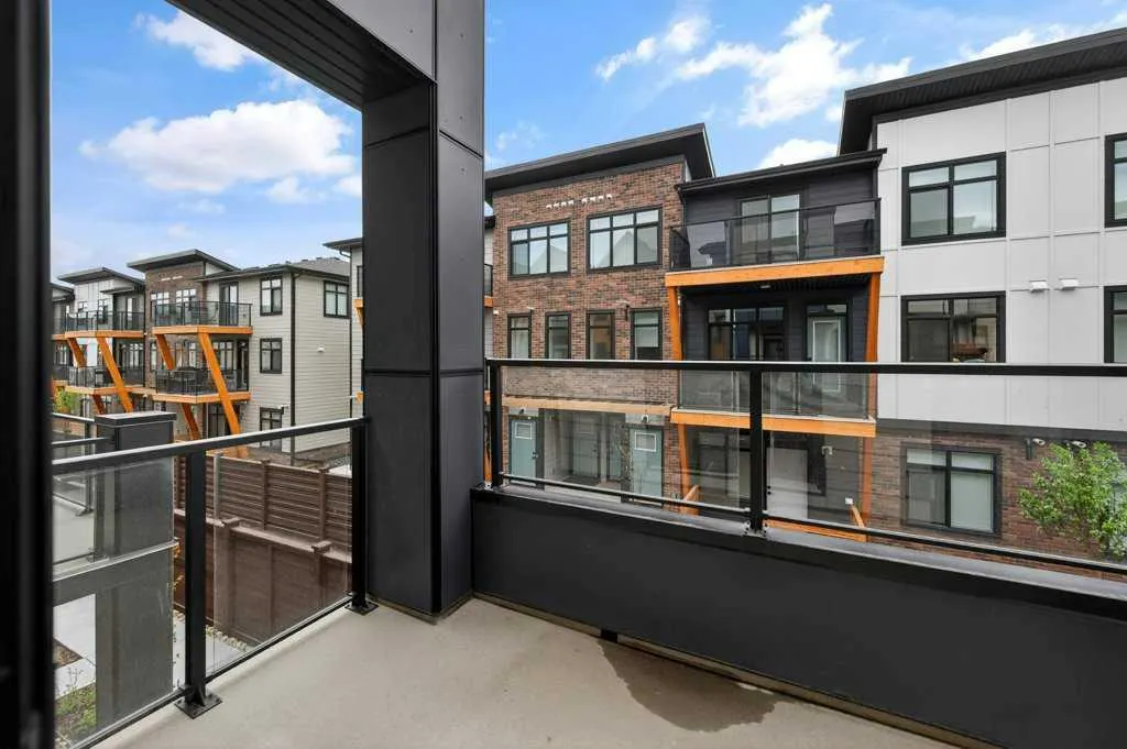 550 Seton Circle SE #606