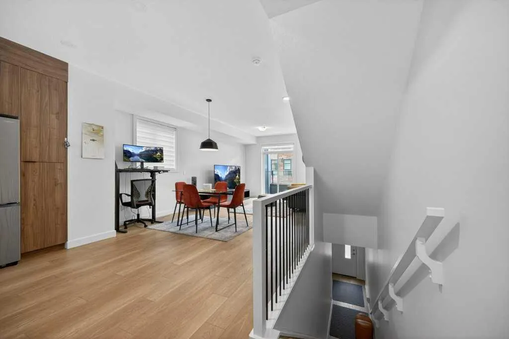 550 Seton Circle SE #606