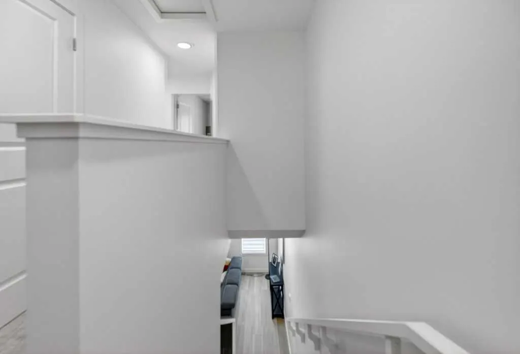550 Seton Circle SE #606