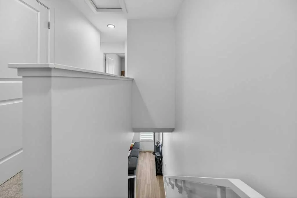 550 Seton Circle SE #606
