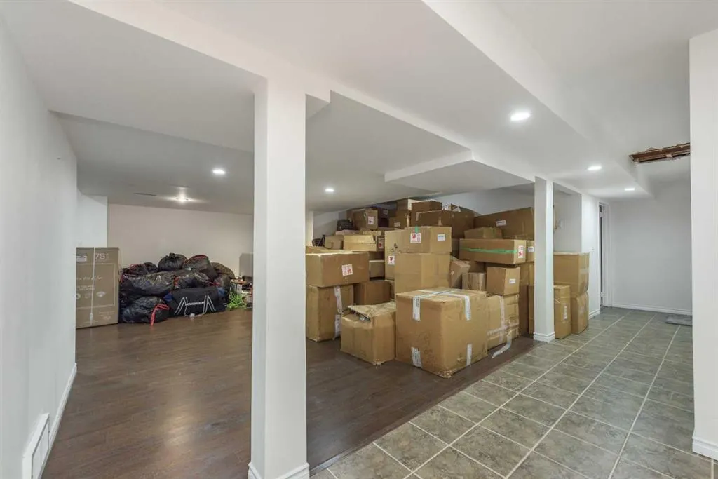 233239 Glenmore View Road