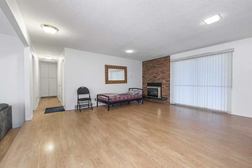 233239 Glenmore View Road