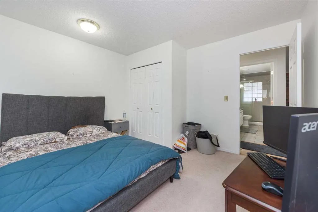 233239 Glenmore View Road